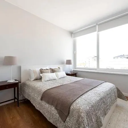 Apartamento Elegant And Bright In